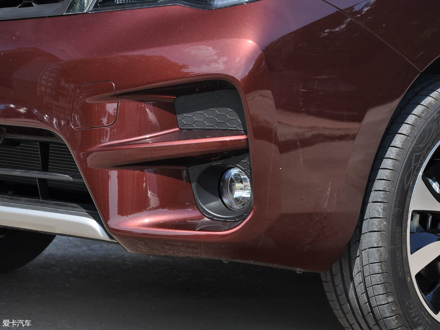 2017M50V 1.6L XL CVTA