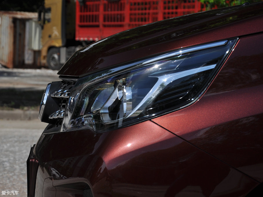 2017M50V 1.6L XL CVTA