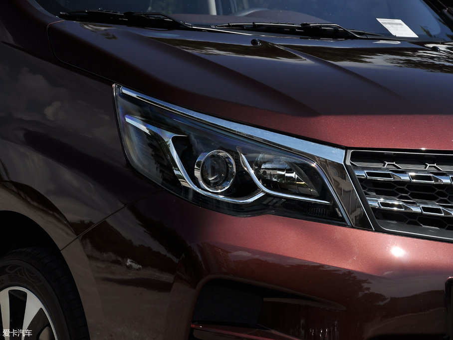 2017M50V 1.6L XL CVTA