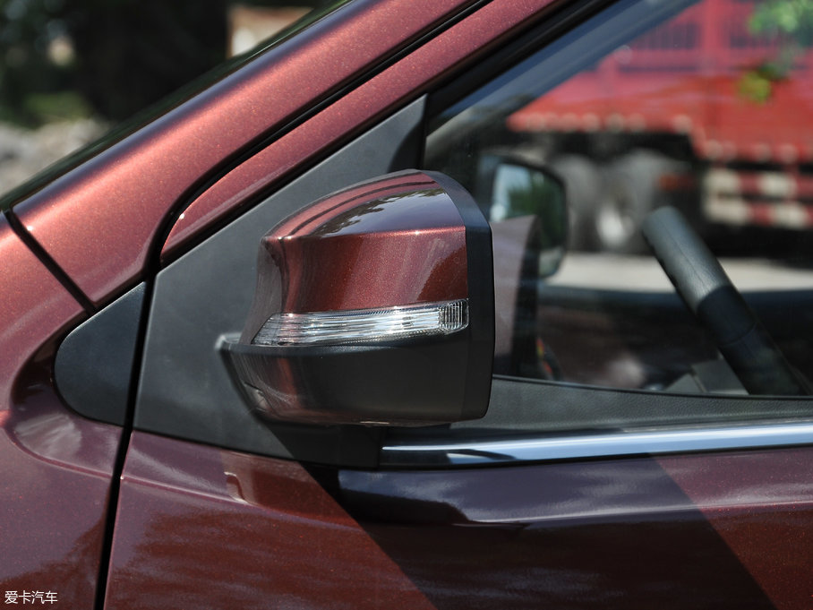 2017M50V 1.6L XL CVTA