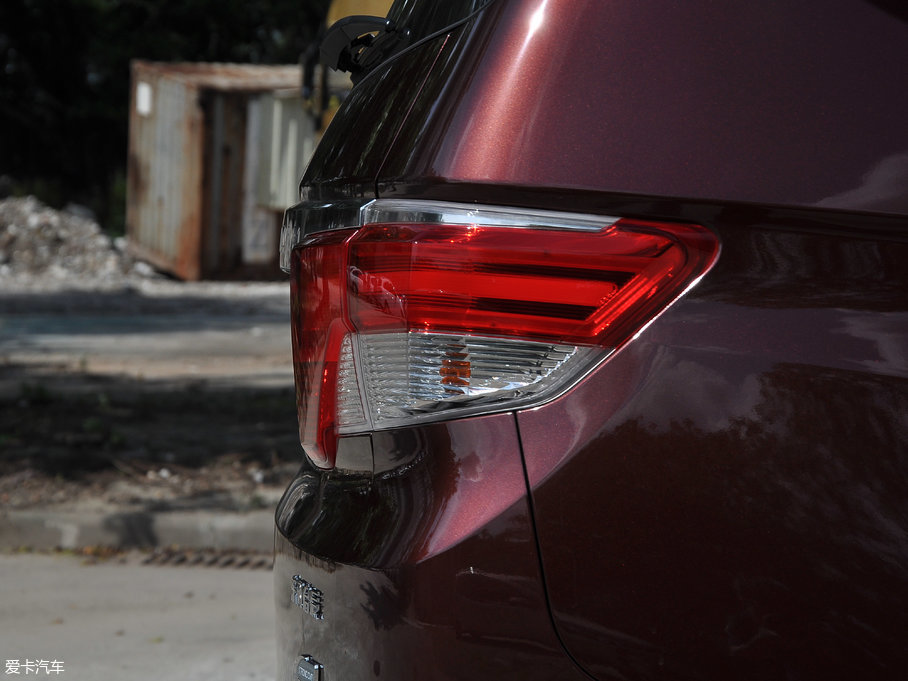 2017M50V 1.6L XL CVTA