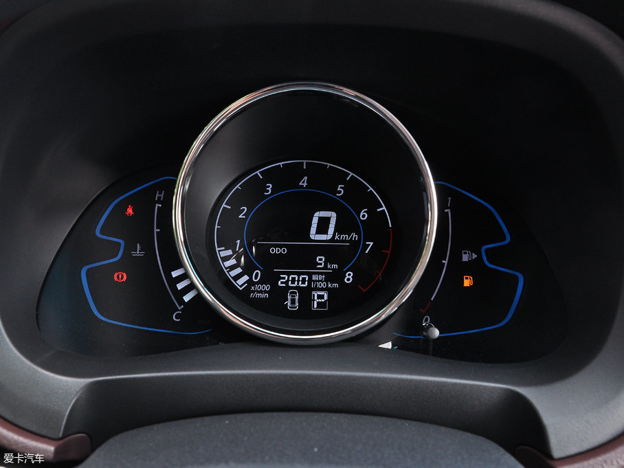 2017M50V 1.6L XL CVTA