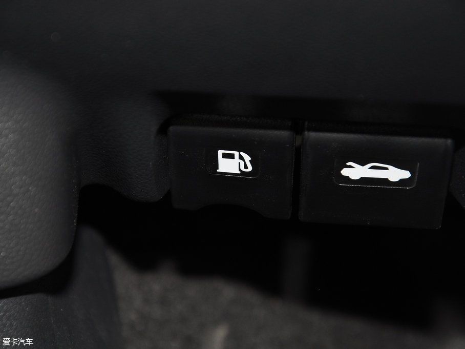 2017M50V 1.6L XL CVTA