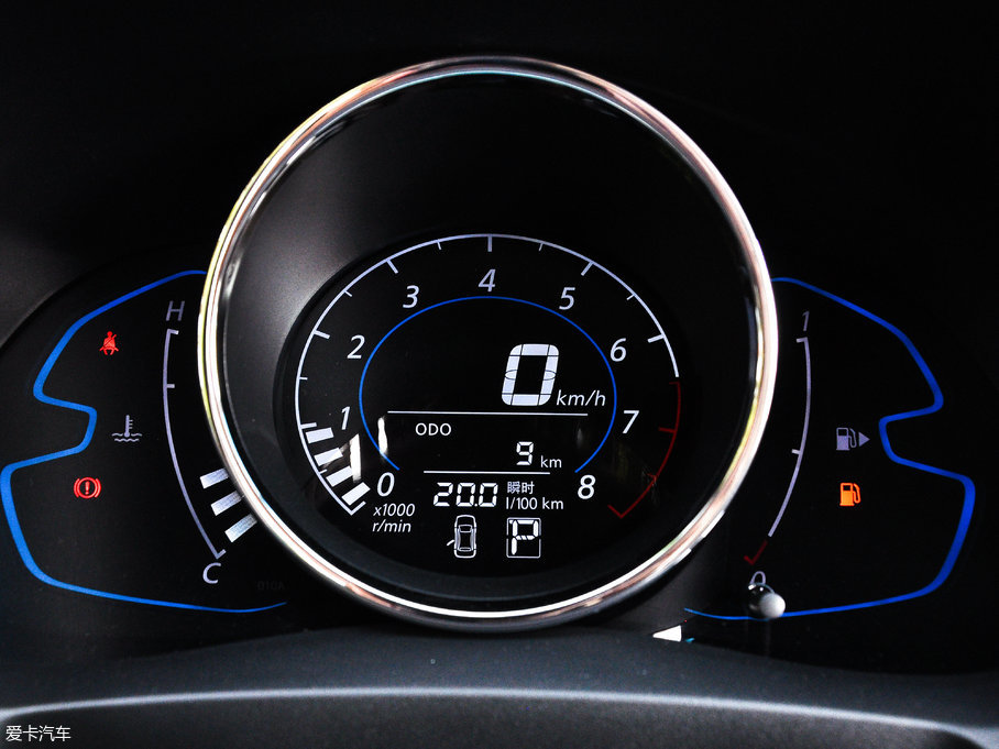 2017M50V 1.6L XL CVTA