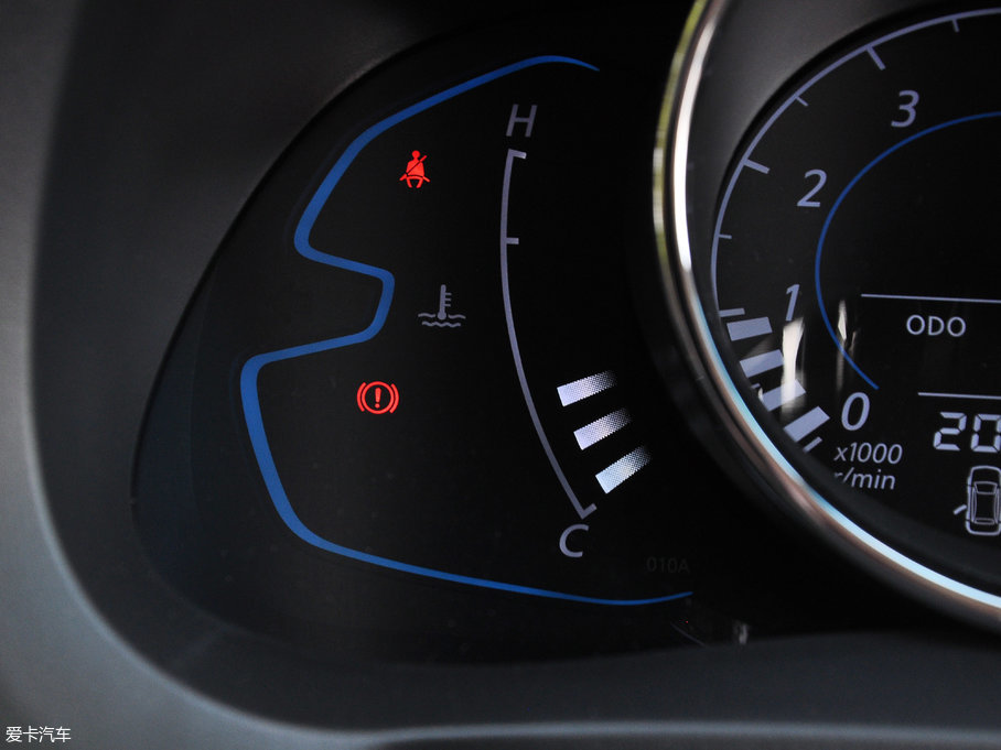 2017M50V 1.6L XL CVTA