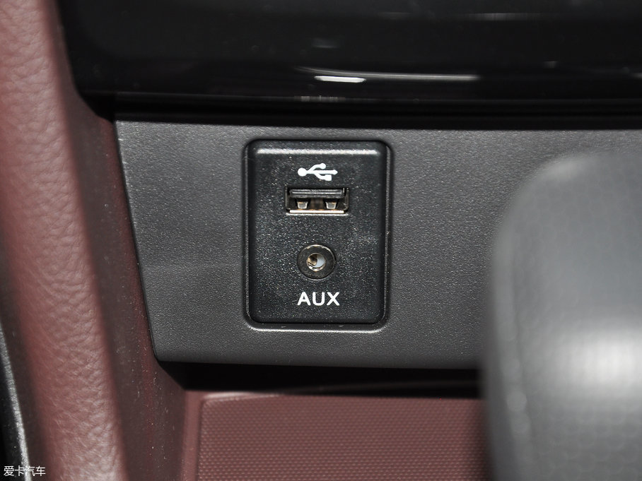 2017M50V 1.6L XL CVTA