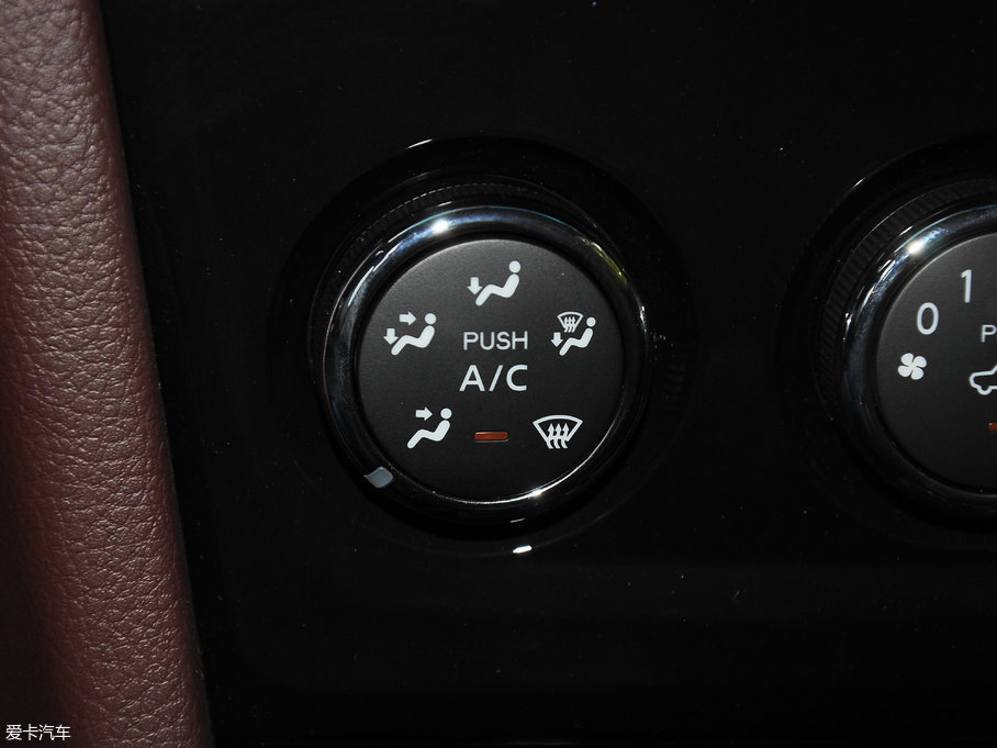 2017M50V 1.6L XL CVTA