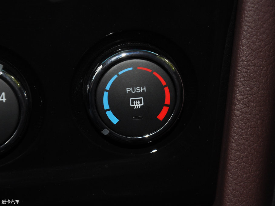 2017M50V 1.6L XL CVTA