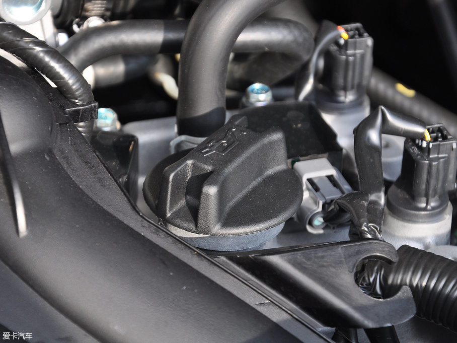 2017M50V 1.6L XL CVTA