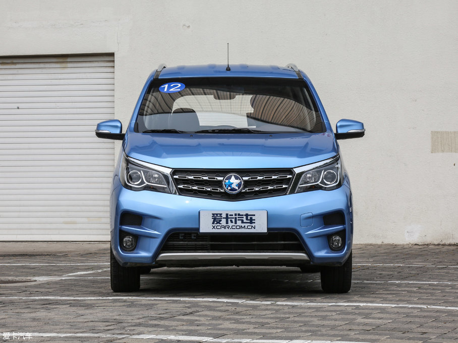 2017M50V 1.6L XV CVT