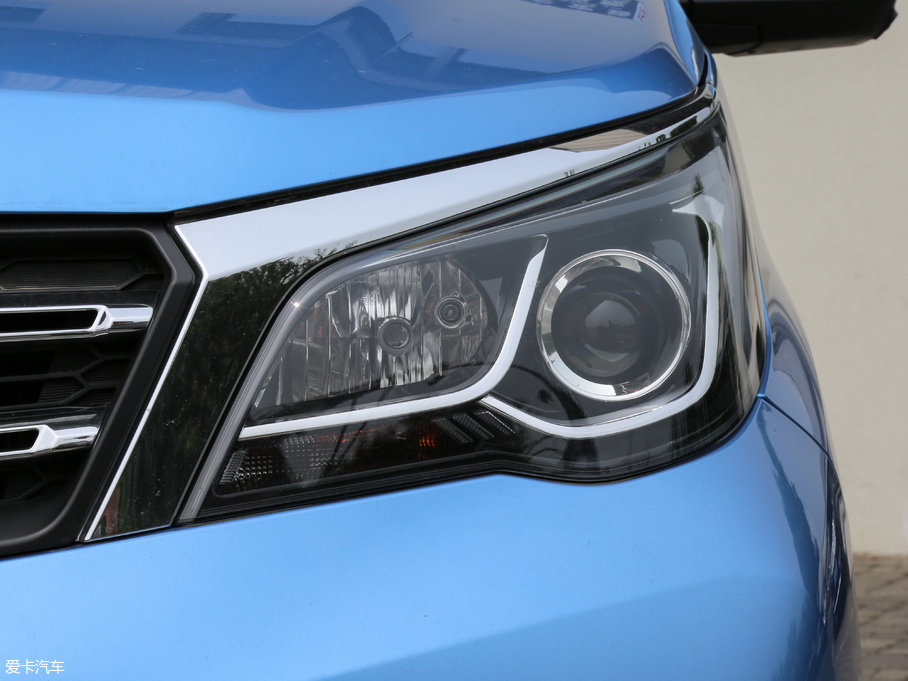 2017M50V 1.6L XV CVT