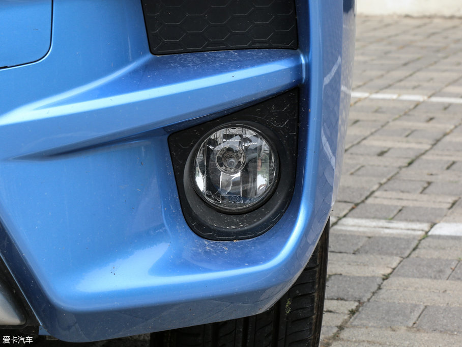 2017M50V 1.6L XV CVT