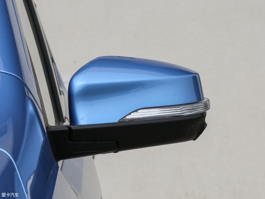 2017M50V 1.6L XV CVT