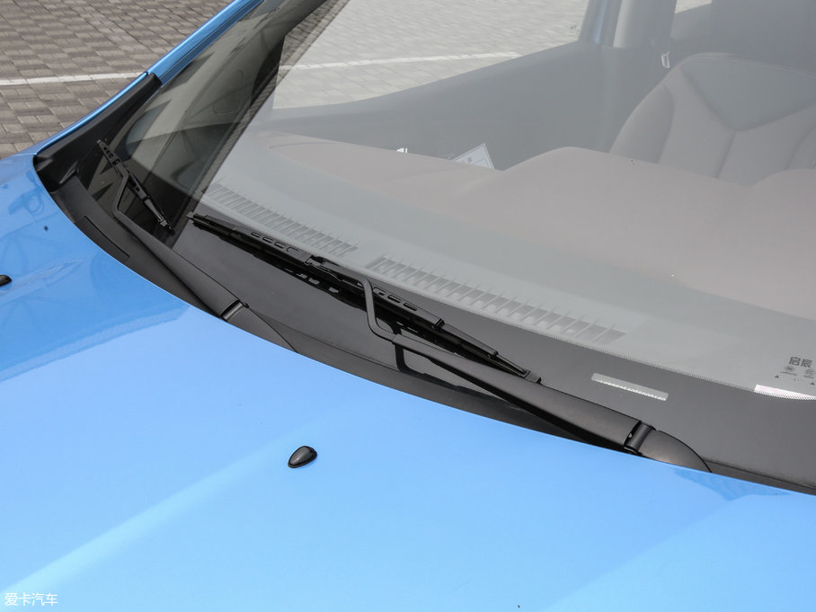 2017M50V 1.6L XV CVT