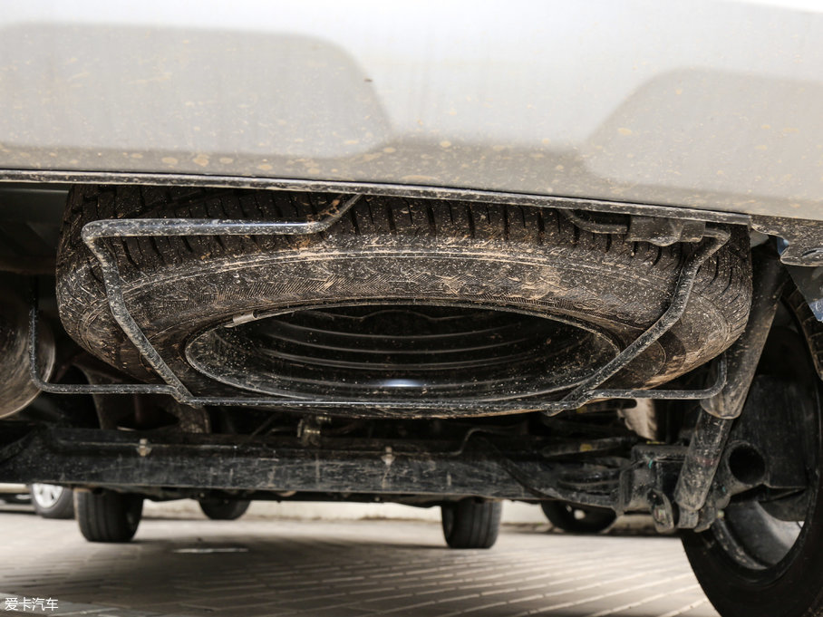 2017M50V 1.6L XV CVT