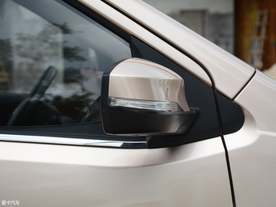 2017M50V 1.6L XL CVTA