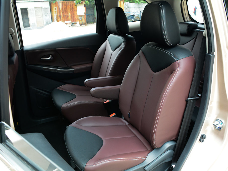 2017M50V 1.6L XL CVTA