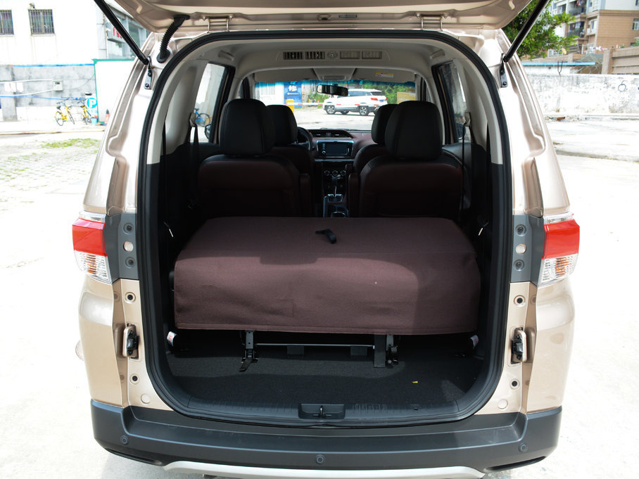 2017M50V 1.6L XL CVTA