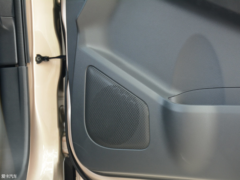 2017M50V 1.6L XL CVTA