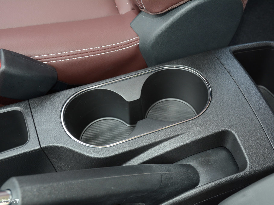 2017M50V 1.6L XL CVTA