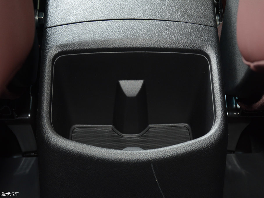 2017M50V 1.6L XL CVTA