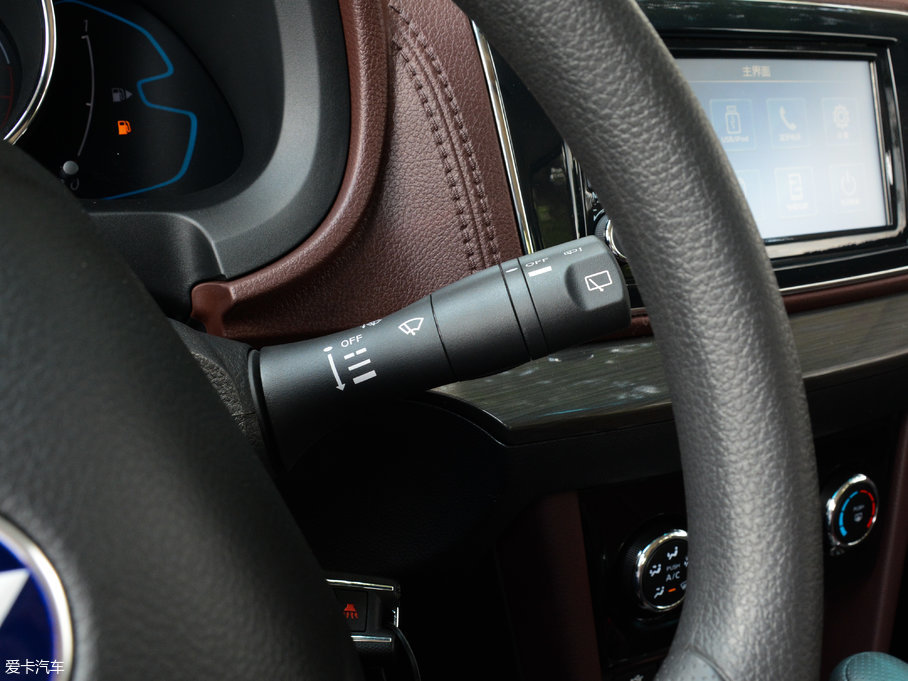 2017M50V 1.6L XL CVTA