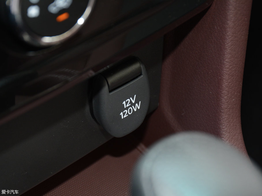 2017M50V 1.6L XL CVTA