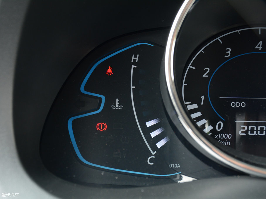 2017M50V 1.6L XL CVTA