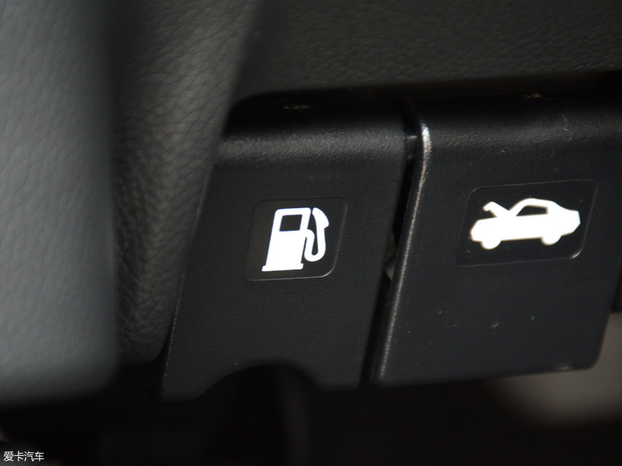 2017M50V 1.6L XL CVTA