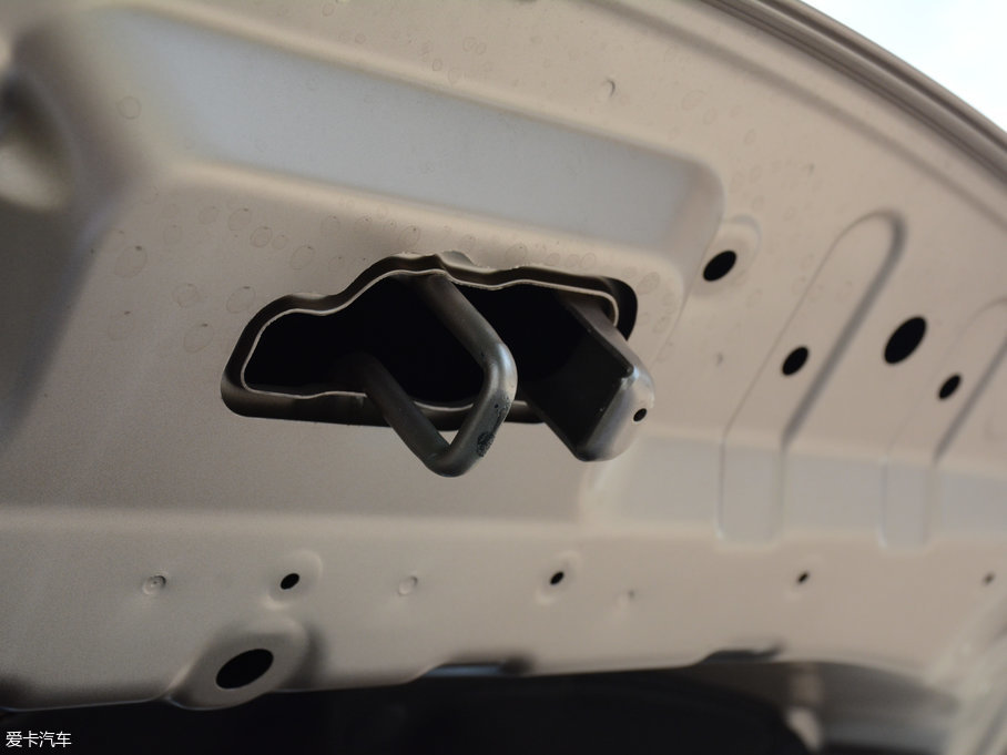 2017M50V 1.6L XL CVTA