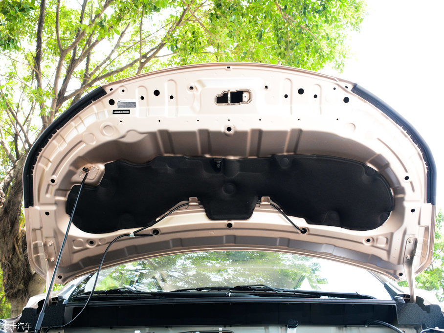 2017M50V 1.6L XL CVTA