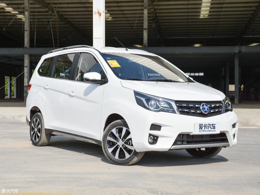 2017M50V 1.6L XL CVTA