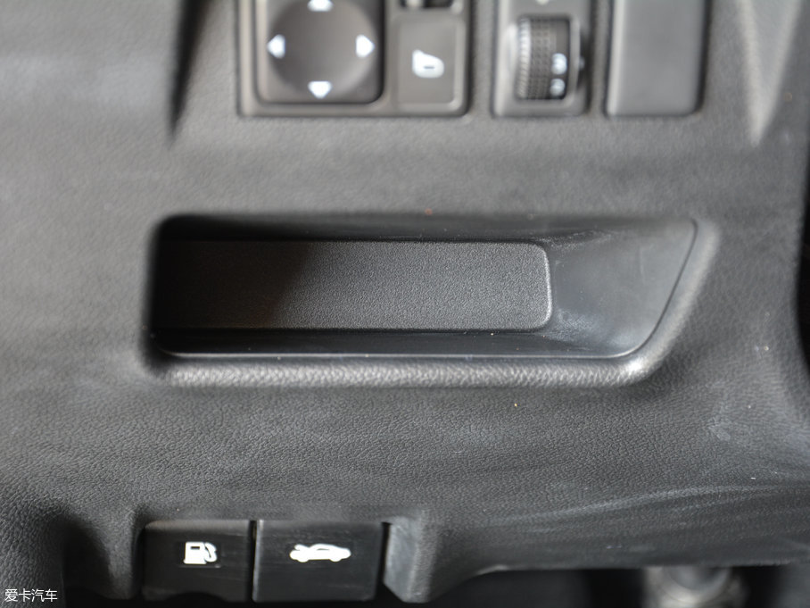 2017M50V 1.6L XL CVTA