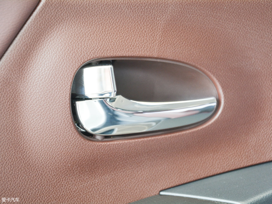 2017M50V 1.6L XL CVTA