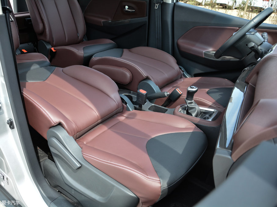 2017M50V 1.6L XL CVTA