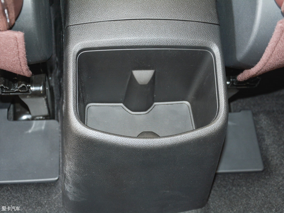 2017M50V 1.6L XL CVTA