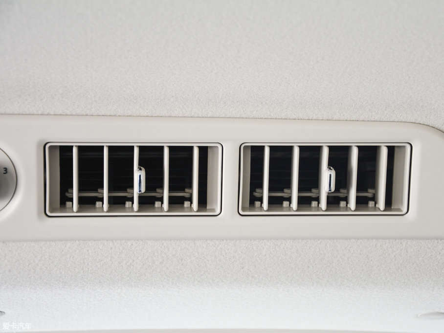 2017M50V 1.6L XL CVTA