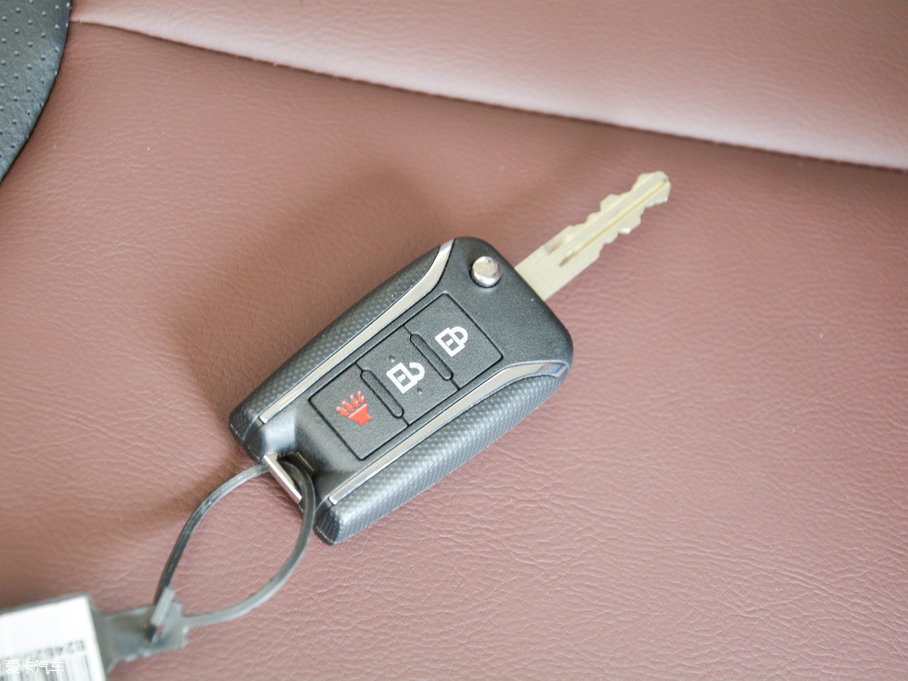 2017M50V 1.6L XL CVTA