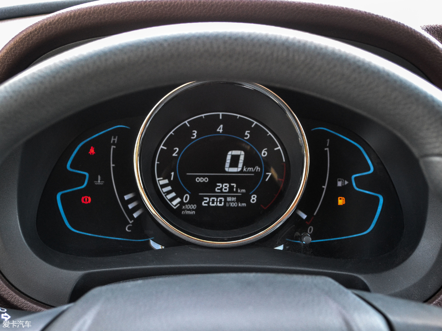 2017M50V 1.5L XV ք(dng)Ӣ