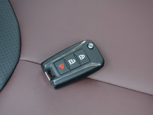 20171.6L XL CVTA ܇耳