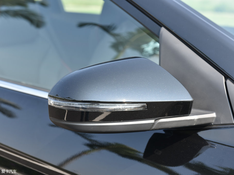 2018D60 1.6L XV CVTA