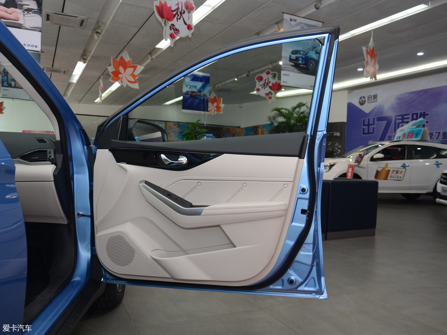 2018���D60 1.6L XV �ք�(d��ng)��(li��n)���A��