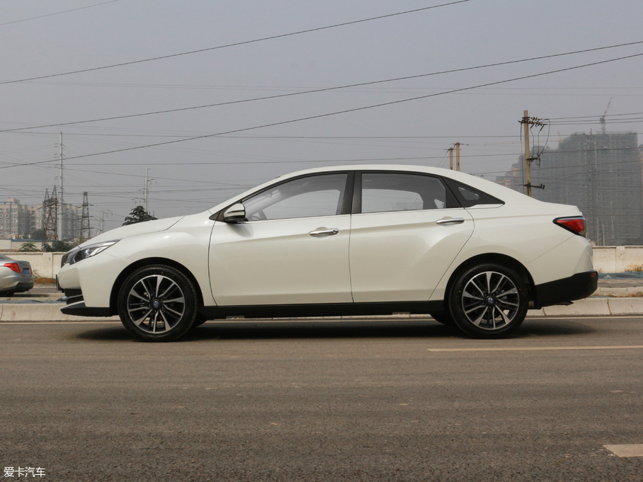 2018D60 1.6L XV CVTA