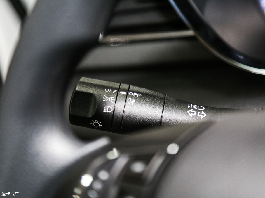 2018D60 1.6L XL ք(lin)Ӣ