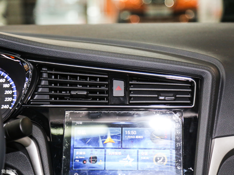 2018D60 1.6L XL քӢ