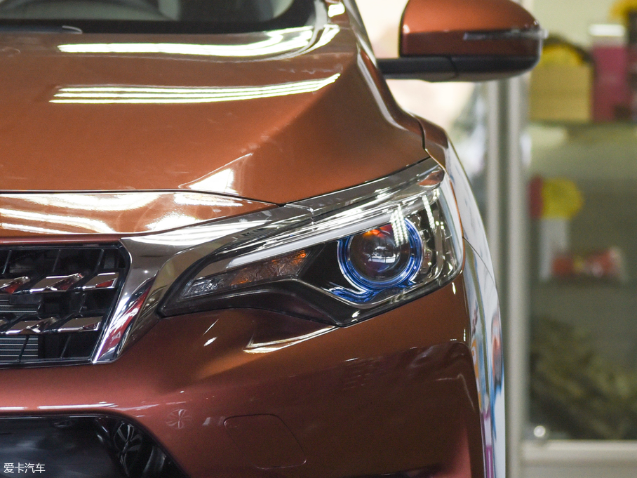 2018���D60 1.6L XL CVT����Ӣ��