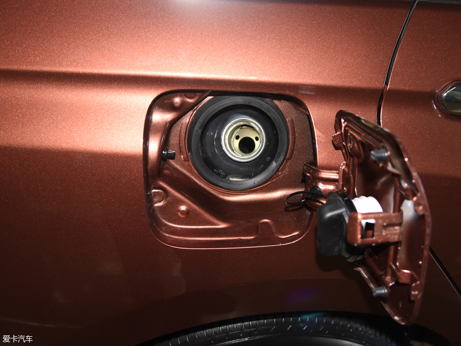 2018���D60 1.6L XL CVT����Ӣ��