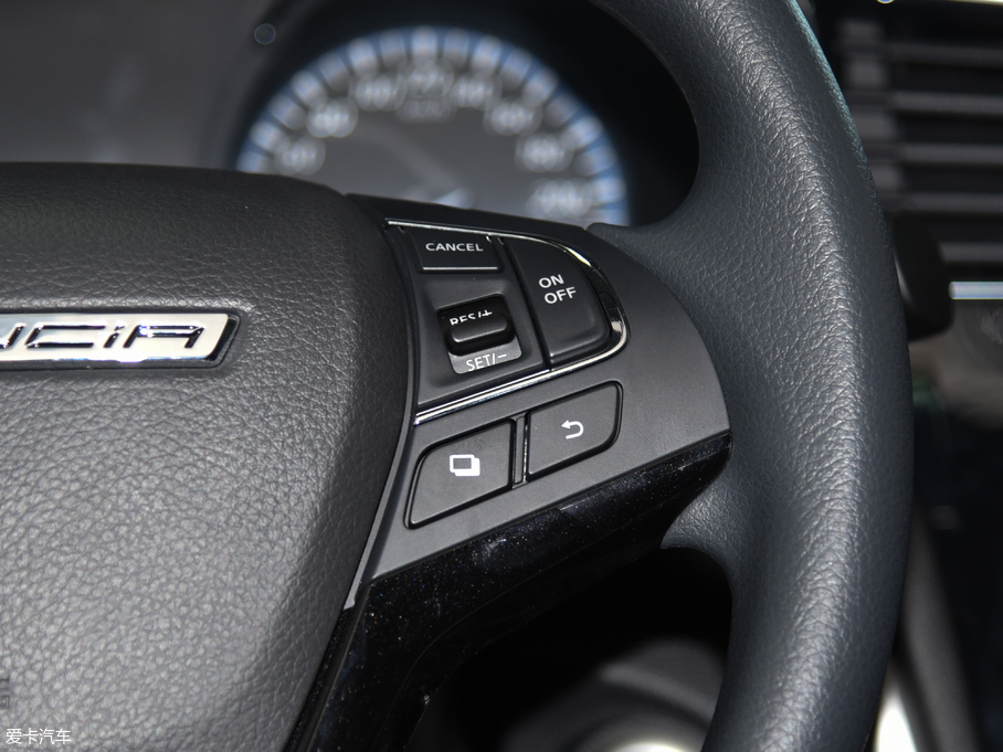 2018D60 1.6L XL CVT(lin)Ӣ