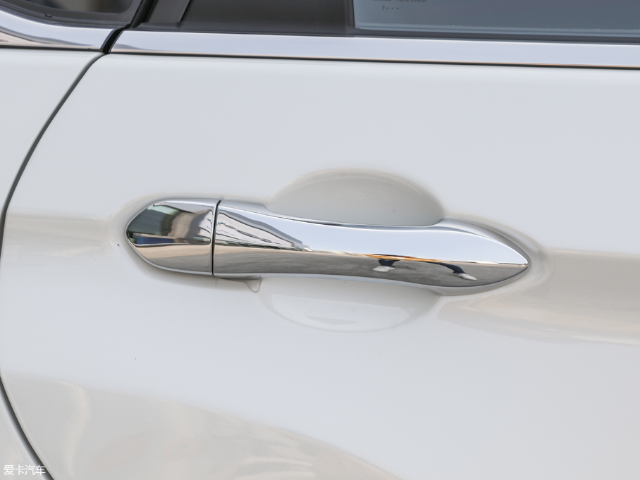 2018D60 1.6L XE քm