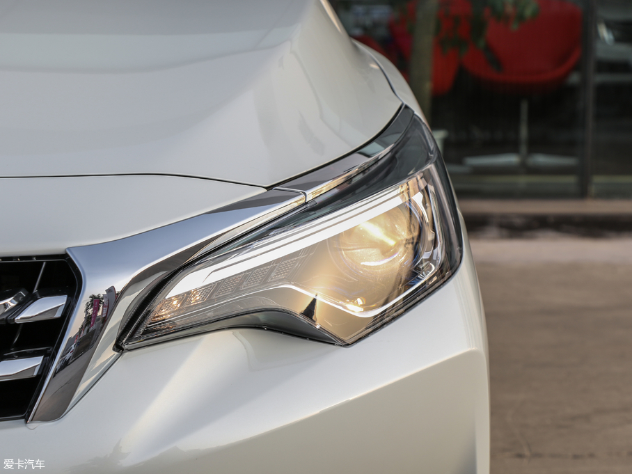 2018D60 1.6L XE քm